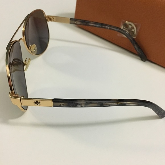Tory Burch shades - Picture 3 of 3